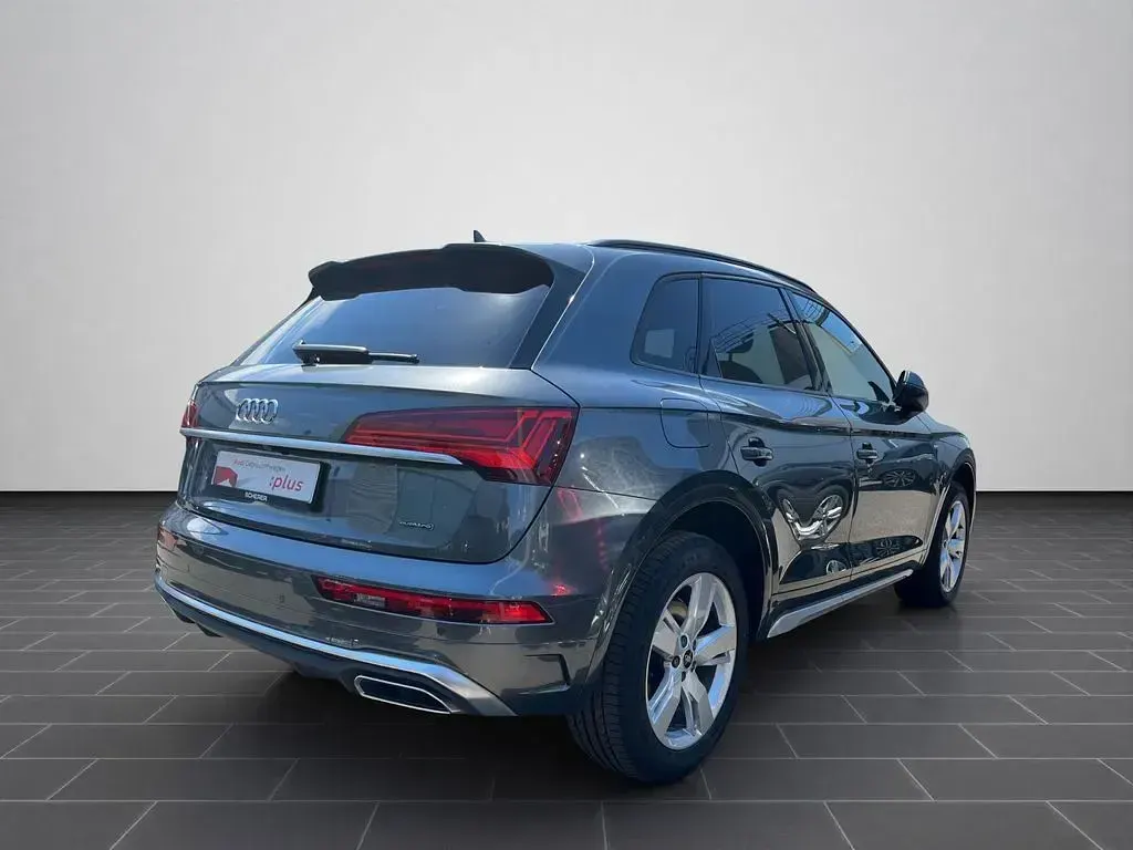 Gebraucht Audi Q5 Business 204 PS (150 kW) 2023 Daytonagrau perleffekt (metallic) SUV