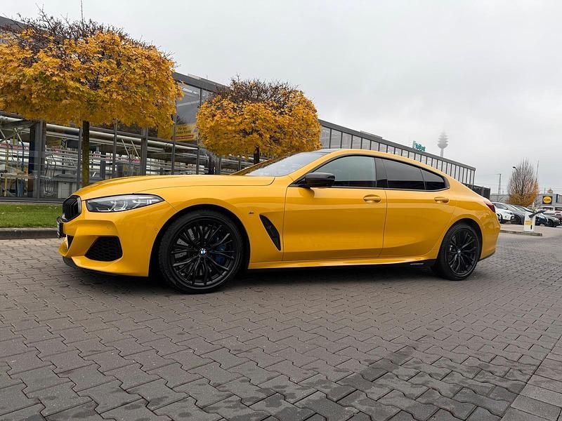 Gebraucht BMW M850 530 PS (389 kW) 2020 Gelb Coupé