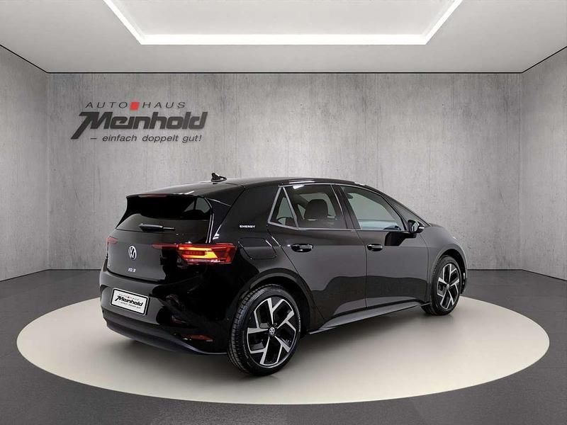 Gebraucht VW ID.3 Pro 150 kW (204 PS) 2026 Grenadillschwarz metallic Kleinwagen
