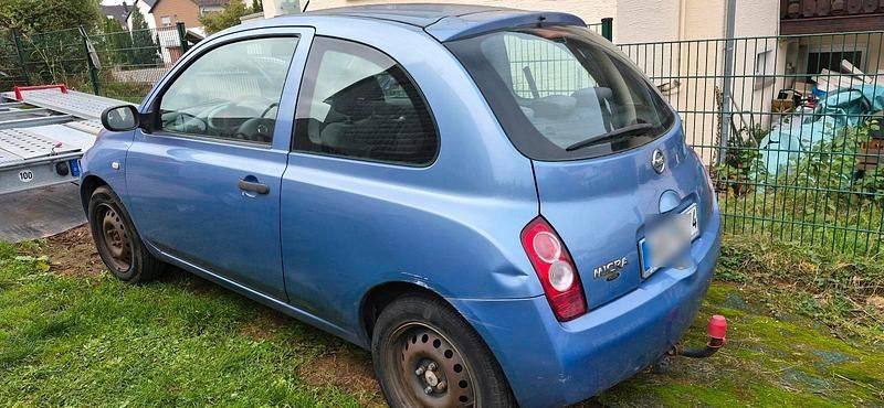 Blau Gebraucht 2004 Nissan Micra Kleinwagen | 1.100 € (Guter Preis) - Bild 1/4
