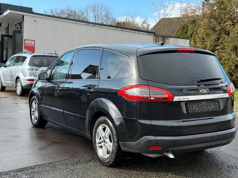 Gebraucht Ford S-MAX S 140 PS (102 kW) 2014 Schwarz Van / Kleinbus