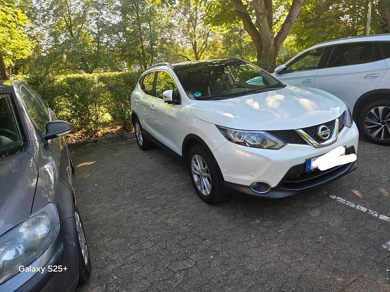 Weiß Gebraucht 2014 Nissan Qashqai SUV | 9.500 € (Fairer Preis) - Bild 1/4
