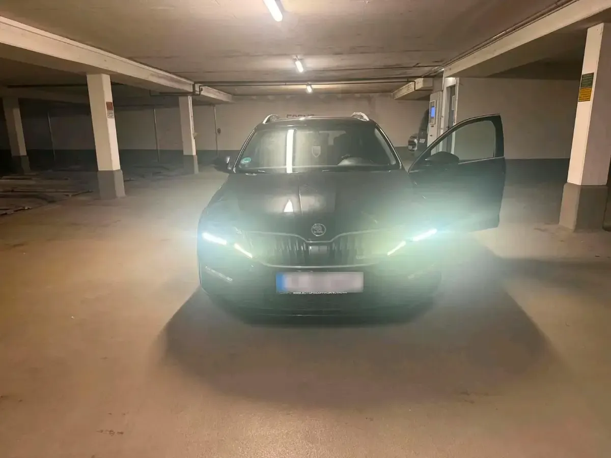 Gebraucht Skoda Octavia vRS 184 PS (135 kW) 2026 Schwarz Kombi