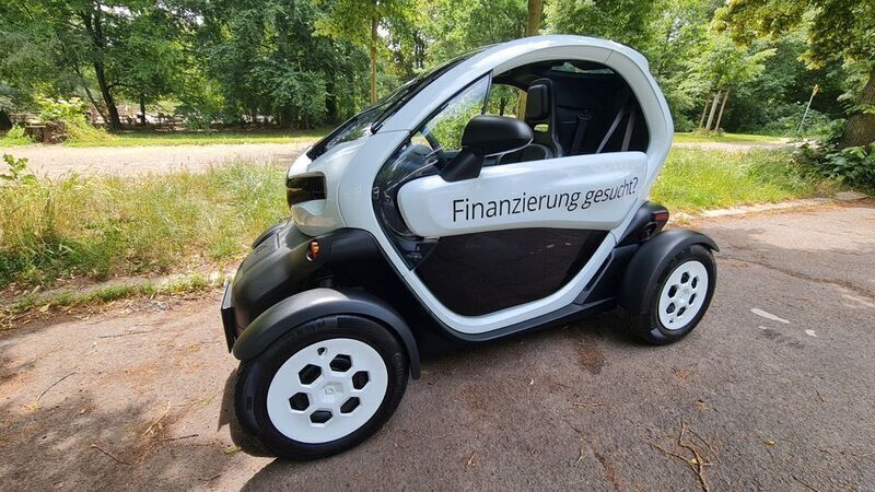 Weiß Gebraucht 2019 Renault Twizy Kleinwagen | 4.999 € (Guter Preis) - Bild 1/4