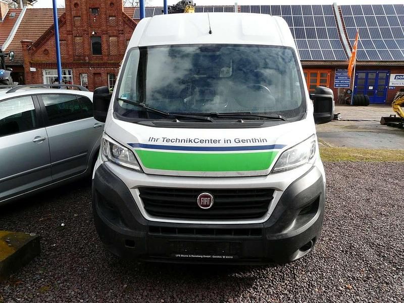 Gebraucht Fiat Ducato 131 PS (96 kW) 2015 Weiss Van