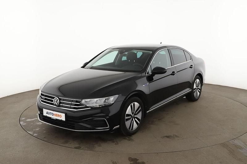 Gebraucht VW Passat GTE 218 PS (160 kW) 2021 Schwarz Limousine