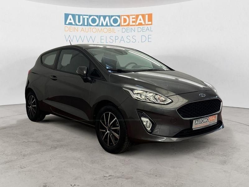 Gebraucht Ford Fiesta Cool & Connect 71 PS (52 kW) 2018 Metallic) (grau Kleinwagen