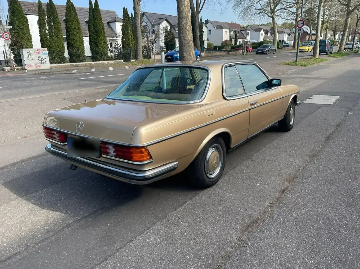 Gebraucht Mercedes C280 185 PS (136 kW) 1983 Gold Coupé