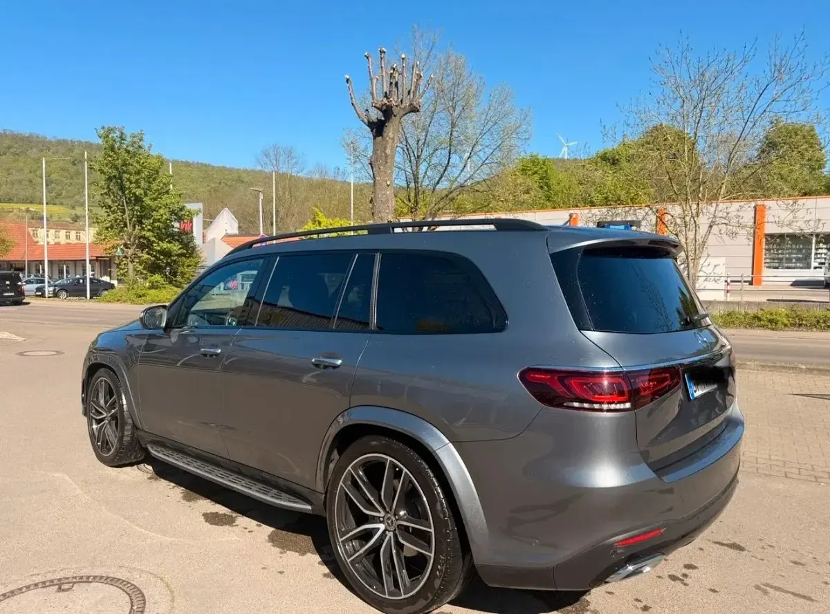 Gebraucht Mercedes GLS350 AMG 286 PS (210 kW) 2020 Grau SUV