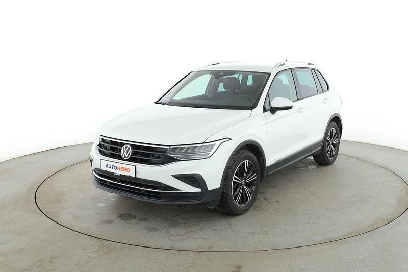 Gebraucht VW Tiguan Active 2021 Weiß SUV