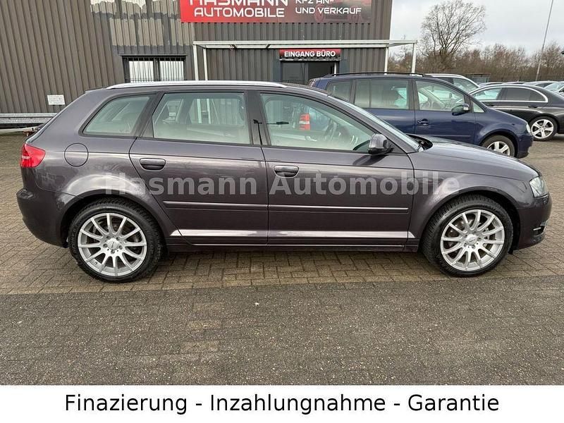 Gebraucht Audi A3 Ambition 140 PS (102 kW) 2011 Grau Kleinwagen