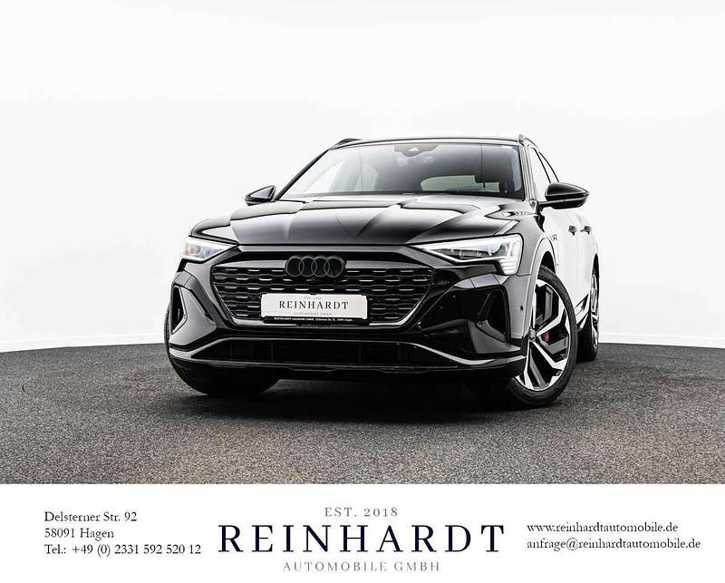 Mythosschwarz metallic Gebraucht 2024 Audi Q8 e-tron S-Line SUV | 54.860 € (Guter Preis) - Bild 1/3