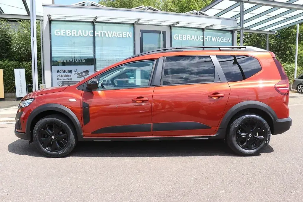 Gebraucht Dacia Jogger Extreme 101 PS (74 kW) 2022 Braun Van / Kleinbus