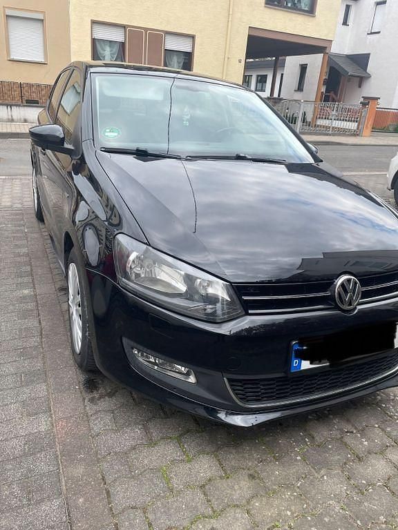 Gebraucht VW Polo Life 60 PS (44 kW) 2014 Schwarz Limousine