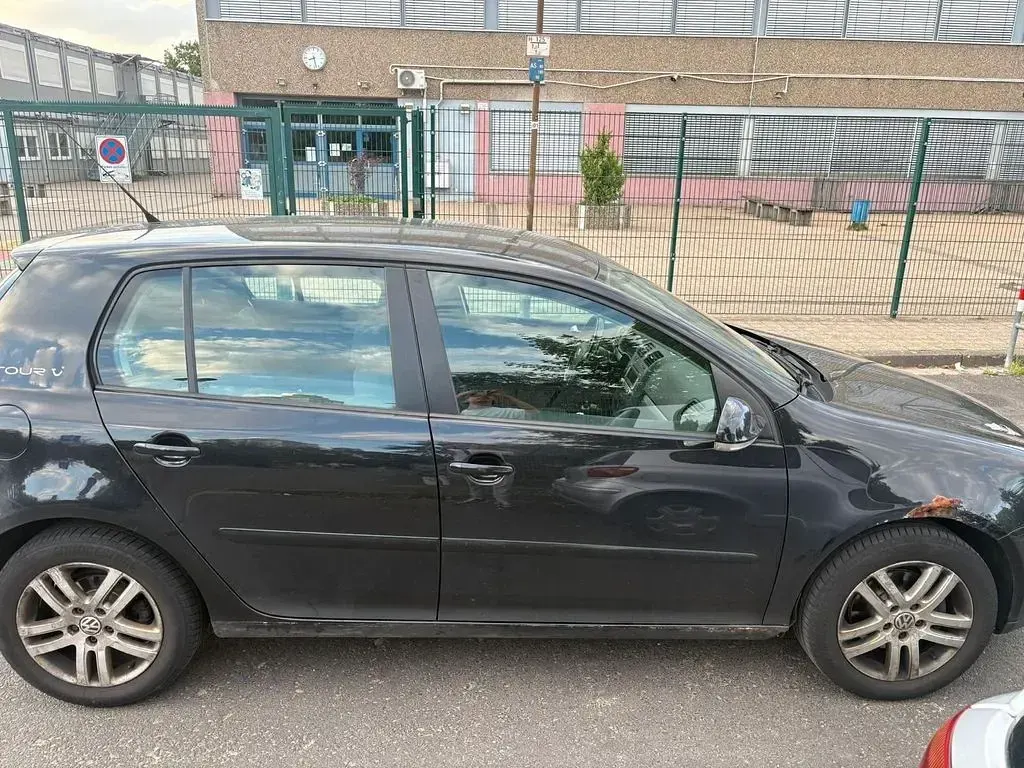 Gebraucht VW Golf V 75 PS (55 kW) 2007 Schwarz Limousine