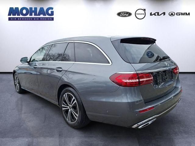 Gebraucht Mercedes E220 194 PS (142 kW) 2020 Grau Kombi