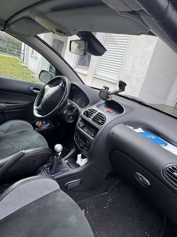 Gebraucht Peugeot 206 109 PS (80 kW) 2006 Limousine