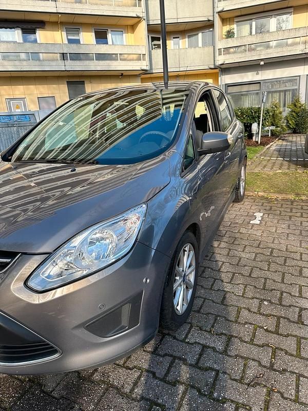 Gebraucht Ford C-MAX 140 PS (102 kW) 2012 Braun Van / Kleinbus