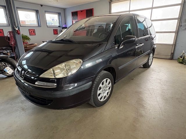 Grau Gebraucht 2004 Peugeot 807 Tendance Van / Kleinbus | 790 € (Fairer Preis) - Bild 1/4