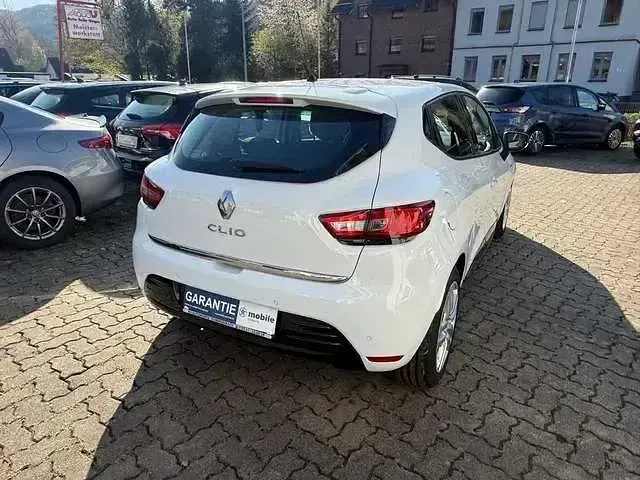 Gebraucht Renault Clio IV 90 PS (66 kW) 2019 Weiß Kombi