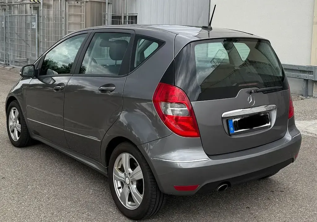 Gebraucht Mercedes A150 95 PS (69 kW) 2010 Van / Kleinbus