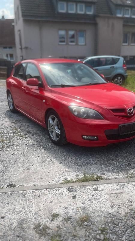 Rot Gebraucht 2008 Mazda 3 Kleinwagen | 1.850 € (Fairer Preis) - Bild 1/4