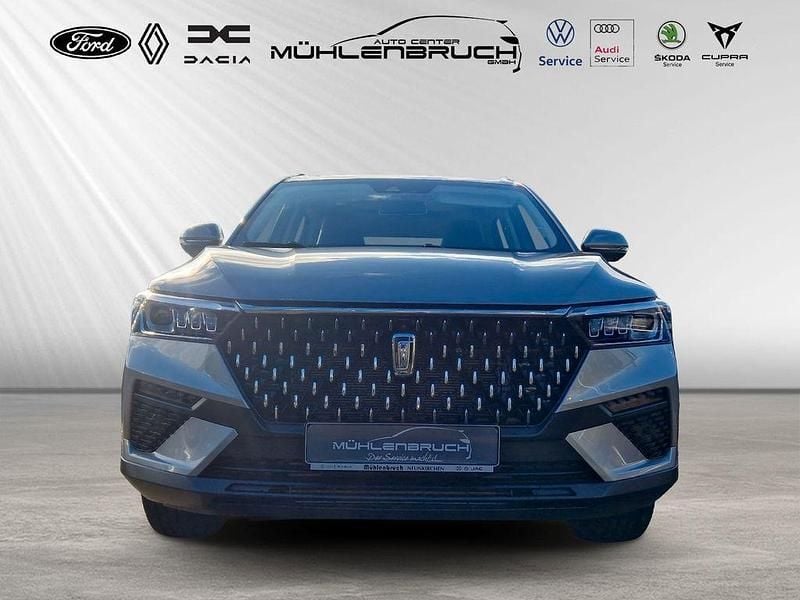 Neu Bestune T77 160 PS (117 kW) 2026 Silber SUV