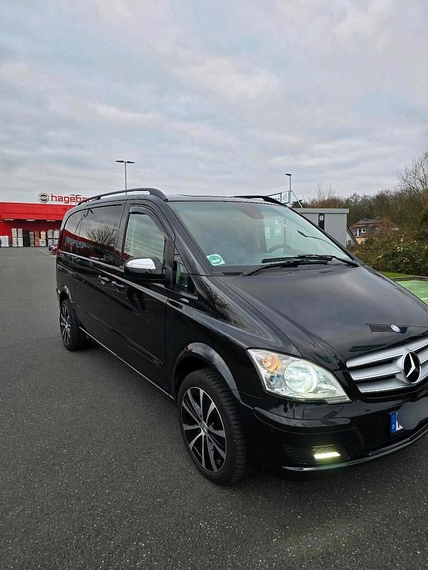 Gebraucht Mercedes Viano 2011 Schwarz Van / Kleinbus