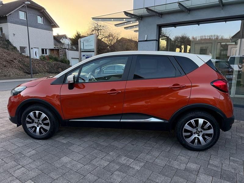 Gebraucht Renault Captur Intens 114 PS (83 kW) 2017 Orange SUV