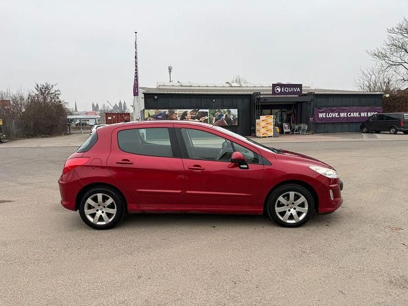 Gebraucht Peugeot 308 Sport 120 PS (88 kW) 2008 Rot Limousine