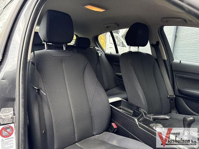 Gebraucht BMW 114 102 PS (75 kW) 2012 Grau Kleinwagen