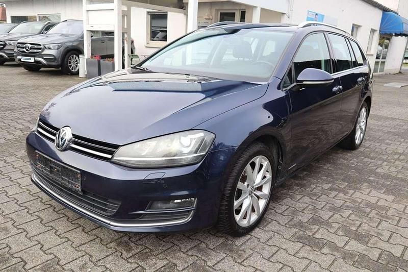 Night blue metallic Gebraucht 2014 VW Golf VII Kombi | 6.990 € (Fairer Preis) - Bild 1/3