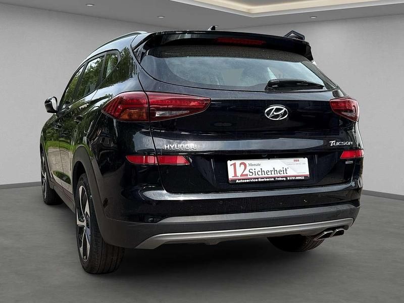 Second-hand Hyundai Tucson Trend 177 CP (130 kW) 2020 Negru SUV