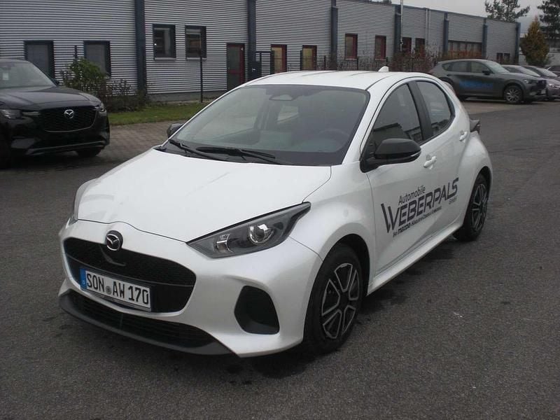 Gebraucht Mazda 2 Center-Line 92 PS (67 kW) 2025 Northern white pearl Kleinwagen