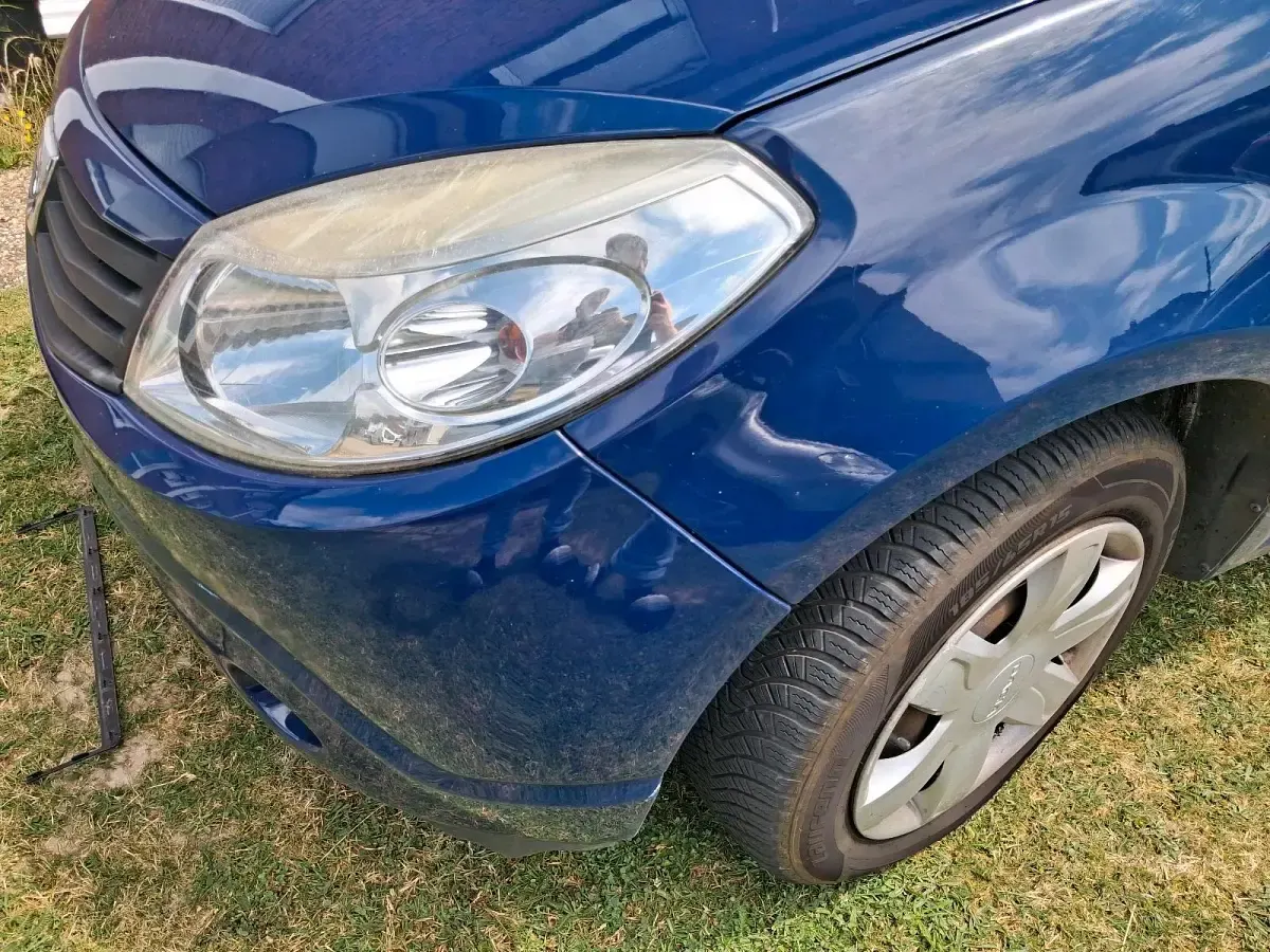 Gebraucht Dacia Sandero 75 PS (55 kW) 2008 Blau Kleinwagen