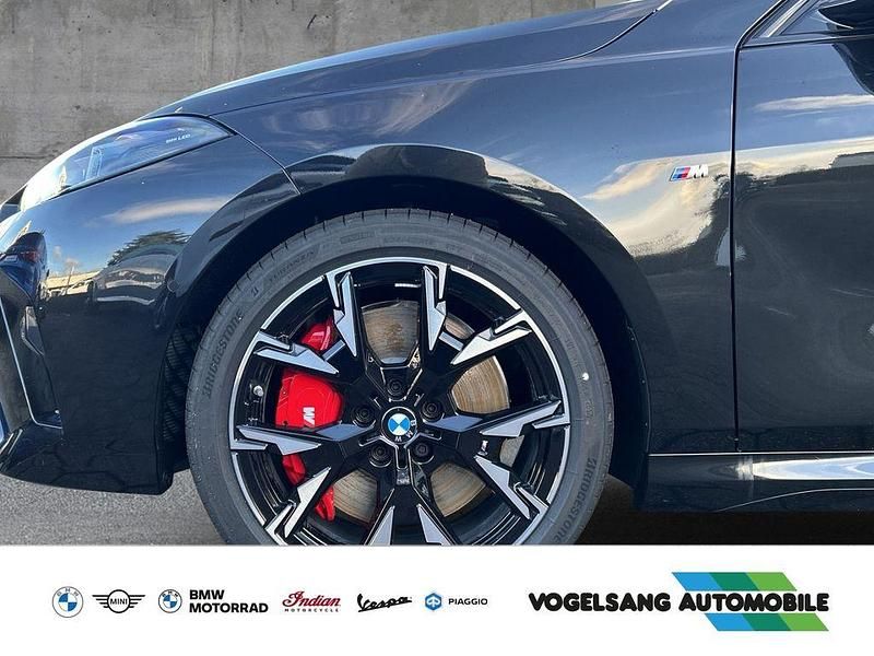 Gebraucht BMW M135 Shadowline 300 PS (220 kW) 2024 Black sapphire metallic Kleinwagen