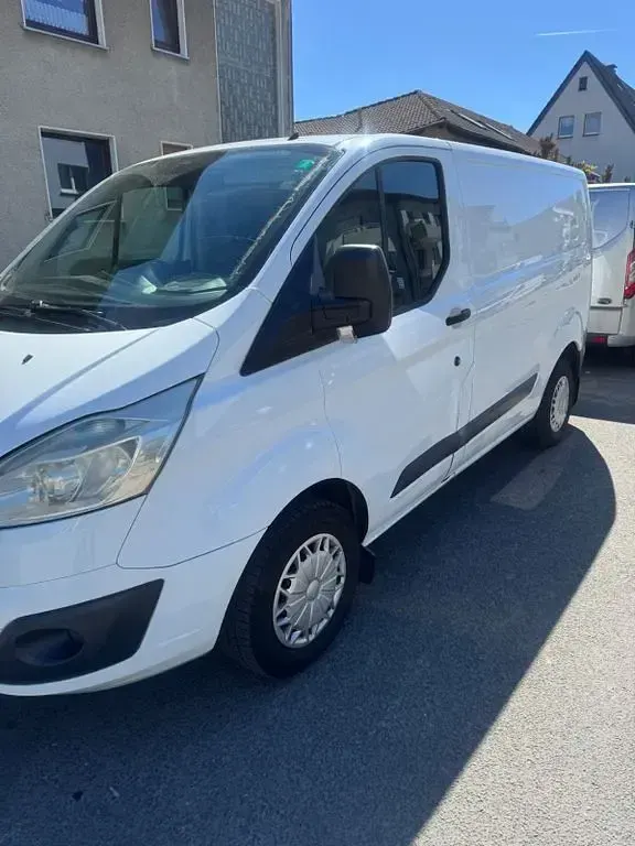 Usado Ford Transit Custom 125 HP (91 kW) 2012 Branco Sedan