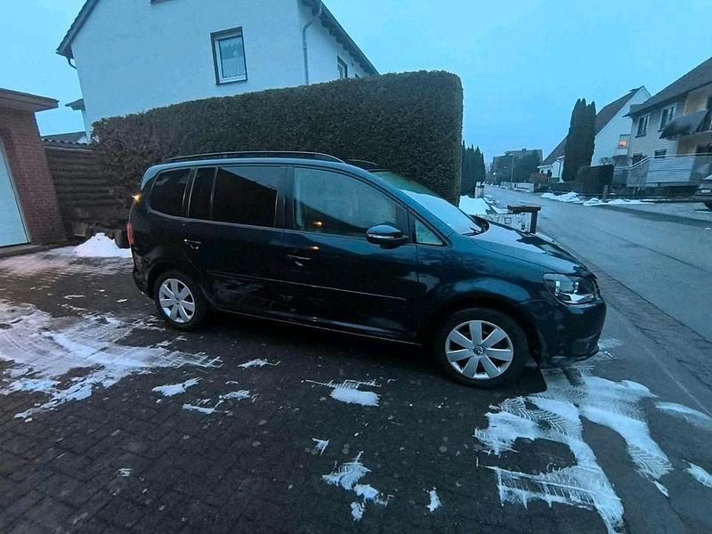 Gebraucht VW Touran 105 PS (77 kW) 2014 Blau Van / Kleinbus