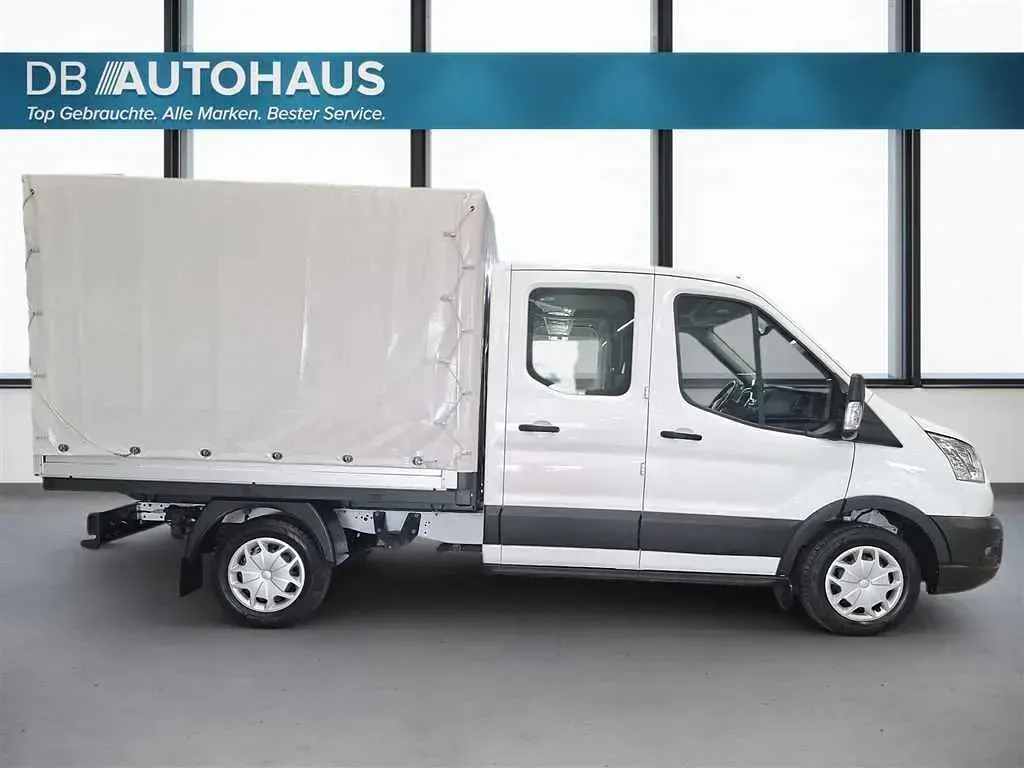 Gebraucht Ford Transit Trend 131 PS (96 kW) 2021 Weiß Van