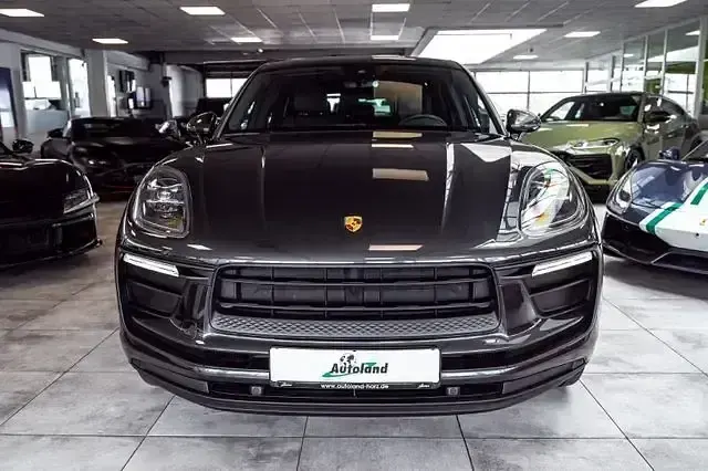 Gebraucht Porsche Macan 265 PS (194 kW) 2023 Grau SUV