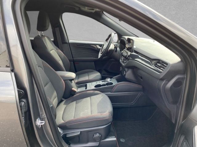 Gebraucht Ford Kuga ST-Line 120 PS (88 kW) 2023 Grau SUV