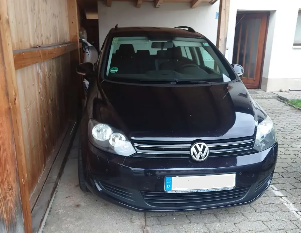 Gebraucht VW Golf Plus Cross 110 PS (80 kW) 2009 Schwarz Kombi
