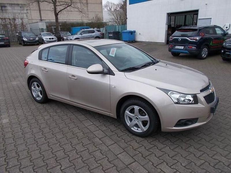 Gebraucht Chevrolet Cruze LTZ 141 PS (103 kW) 2012 Beige Limousine