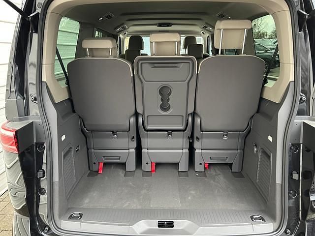 Neu VW Multivan Business 150 PS (110 kW) 2026 Deep black perleffekt deep black perleffekt Van