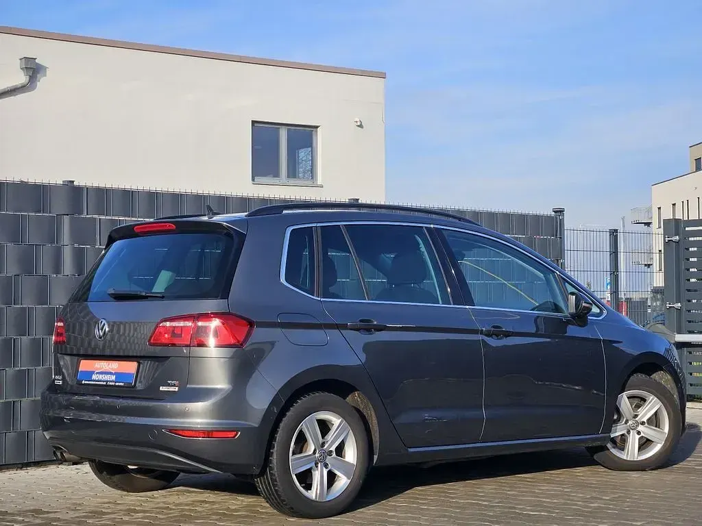 Gebraucht VW Golf Sportsvan Highline 125 PS (91 kW) 2017 Grau Van / Kleinbus