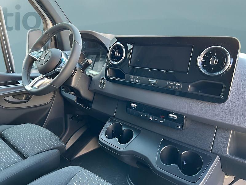 Neu Mercedes Sprinter 190 PS (139 kW) 2026 Weiß Van