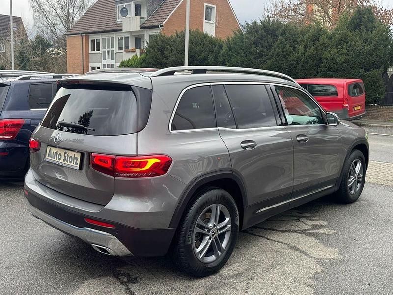 Gebraucht Mercedes GLB180 Progressive 136 PS (100 kW) 2021 Grau SUV