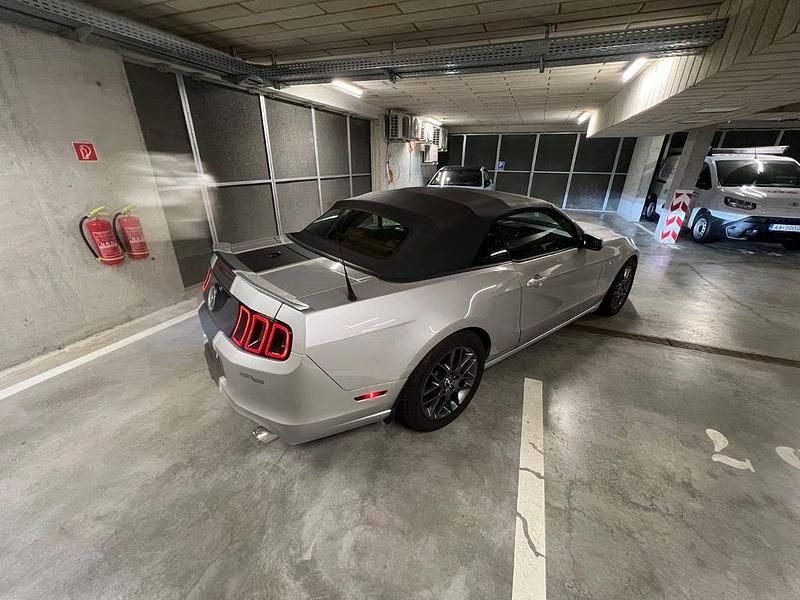 Gebraucht Ford Mustang 305 PS (224 kW) 2014 Silber Cabrio