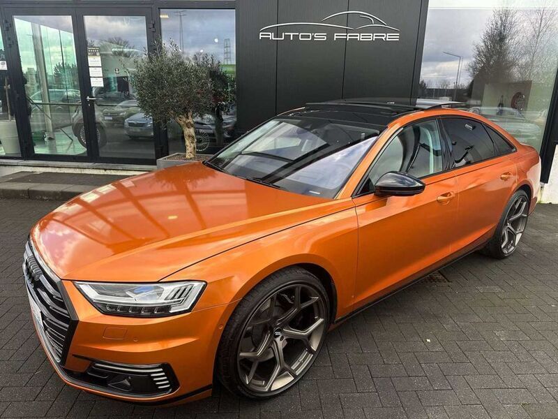 Grau Gebraucht 2021 Audi A8 Sport Limousine | 57.999 € (Teuer) - Bild 1/4