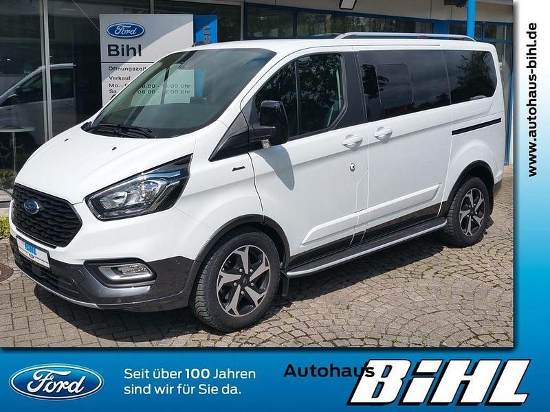 Weiß Gebraucht 2023 Ford Tourneo Active Van / Kleinbus | 40.890 € (Fairer Preis) - Bild 1/4